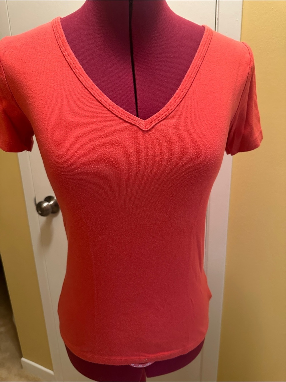 Modern V-Neck Short Sleeve Top - Hula Red